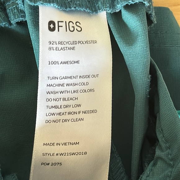 Women's Figs Yola FionLite Skinny Scrub Pants in Caribbean Blue, Size M - Picture 9 of 10